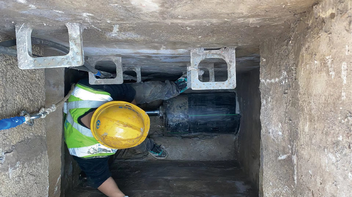 上高HDPE短管内衬法